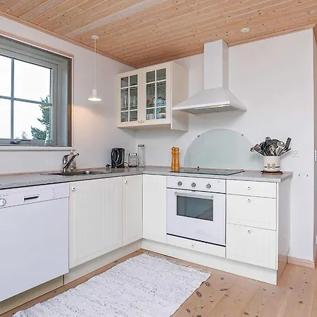 6 Person In בית נופש