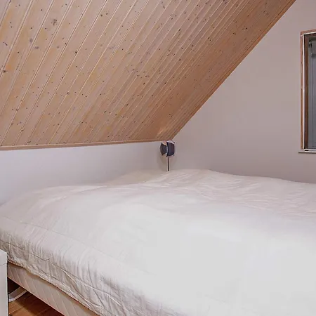 6 Person In בית נופש