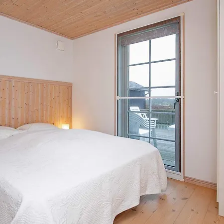 6 Person In בית נופש